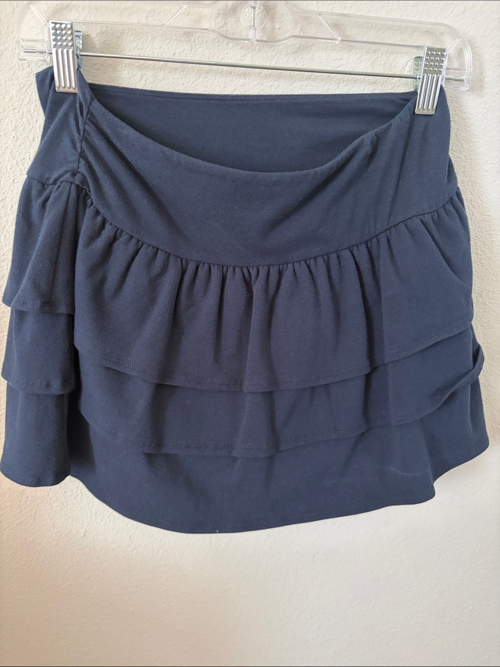 NWOT Hollister Layered Ruffle Skirt - Navy